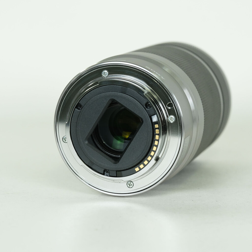 SONY E 55-210mm F4.5-6.3 OSS SEL55210