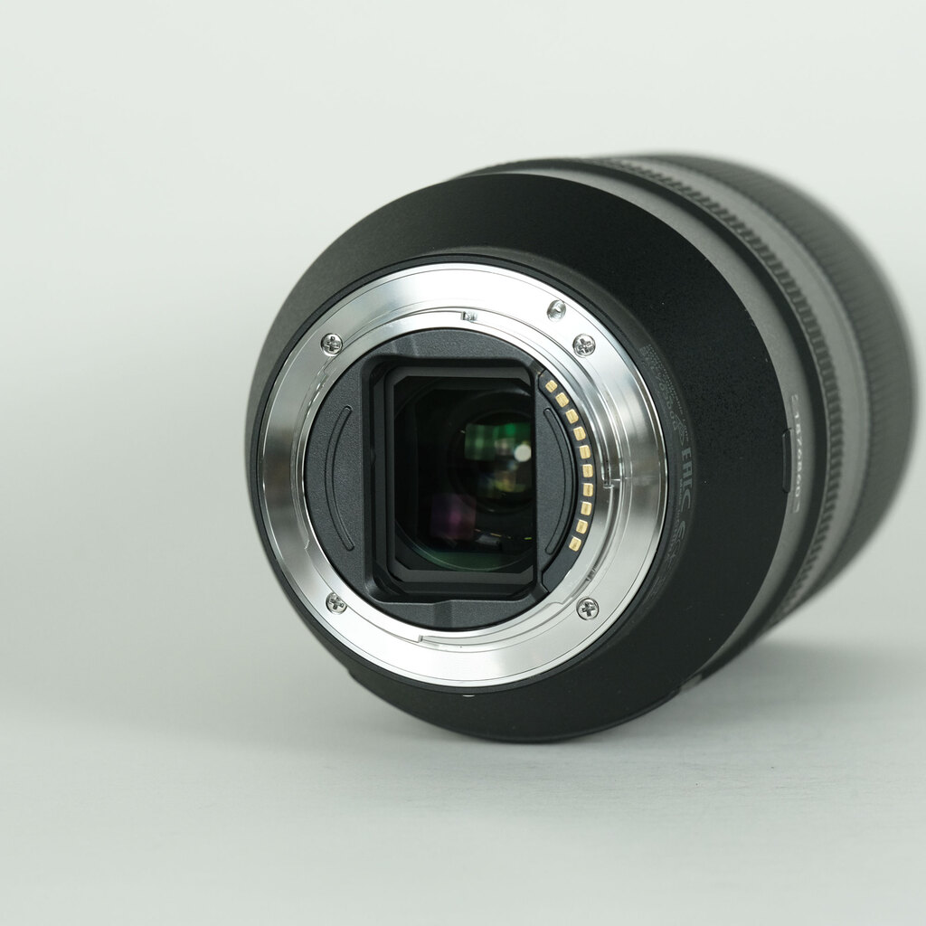 SONY FE 70-300mm F4.5-5.6 G OSS SEL70300Gの出品 | ONE SCENE（ワン