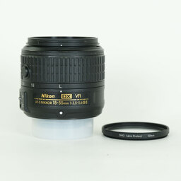 Nikon AF-S DX NIKKOR 18-55mm f3.5-5.6G VR II Nikon AF-S DX NIKKOR 18-55mm f3.5-5.6G VR II
