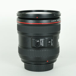 Canon EF24-70mm F4L IS USM Canon EF24-70mm F4L IS USM