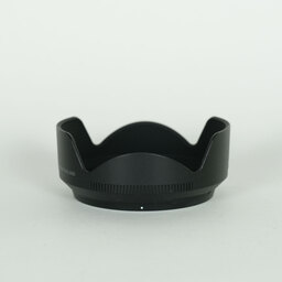 Nikon NIKKOR Z DX 18-140mm f/3.5-6.3 VR Nikon NIKKOR Z DX 18-140mm f/3.5-6.3 VR