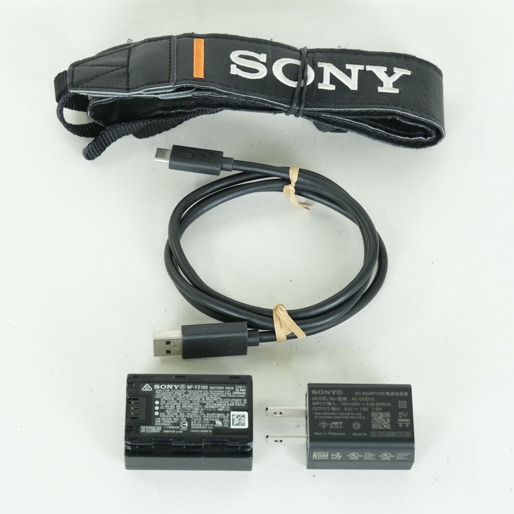 SONY α7 IV(ILCE-7M4) SONY α7 IV(ILCE-7M4)