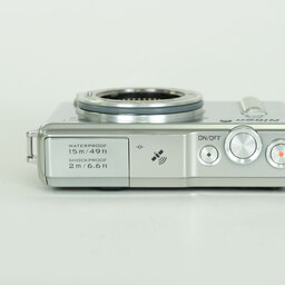 Nikon Nikon1 AW1 ボディ シルバー