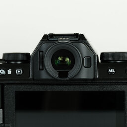 FUJIFILM X-S10