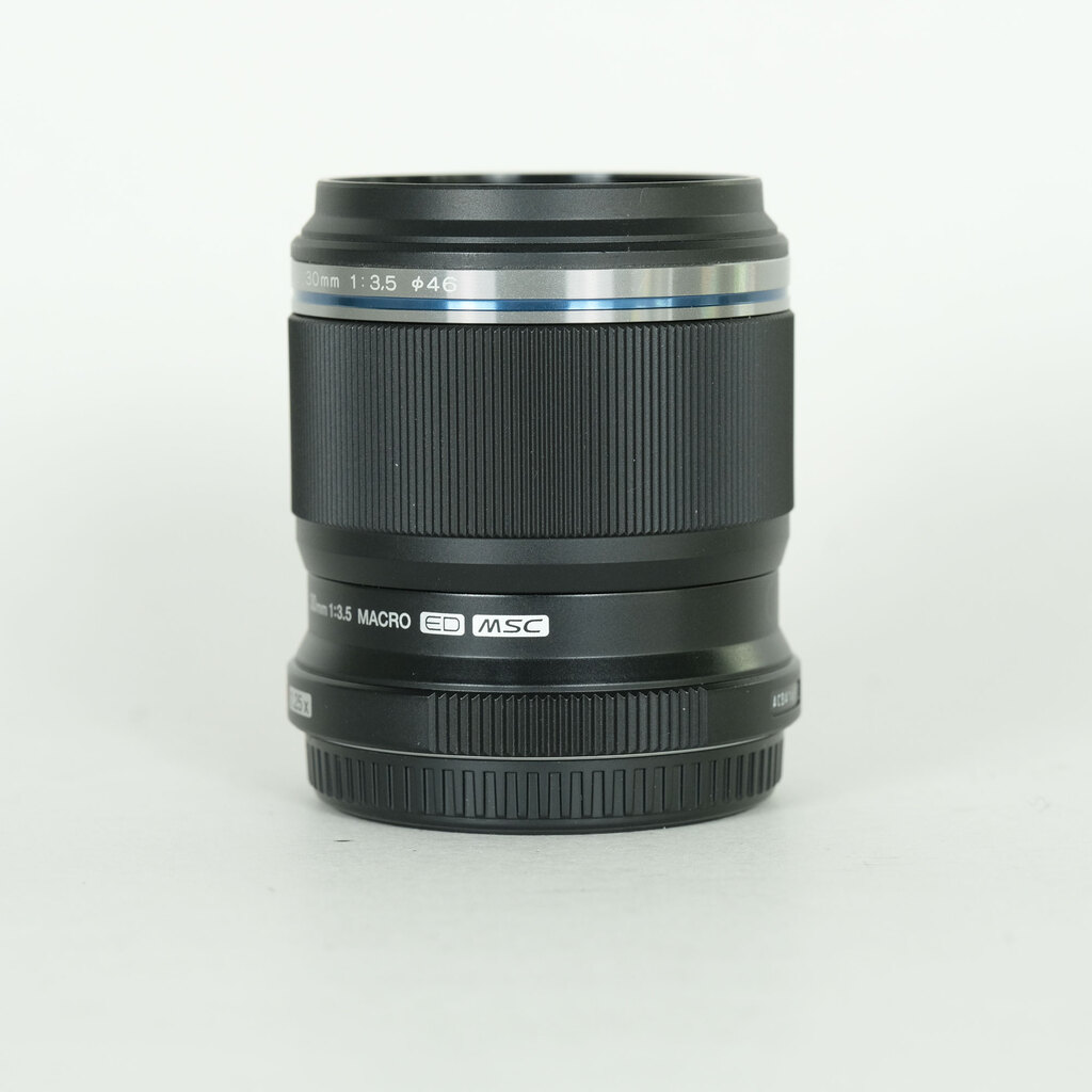 OLYMPUS M.ZUIKO DIGITAL ED 30mm F3.5 Macro OLYMPUS M.ZUIKO DIGITAL ED 30mm F3.5 Macro