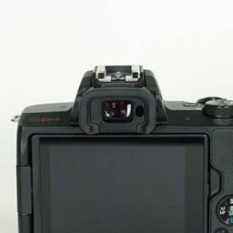 Canon EOS Kiss M Canon EOS Kiss M