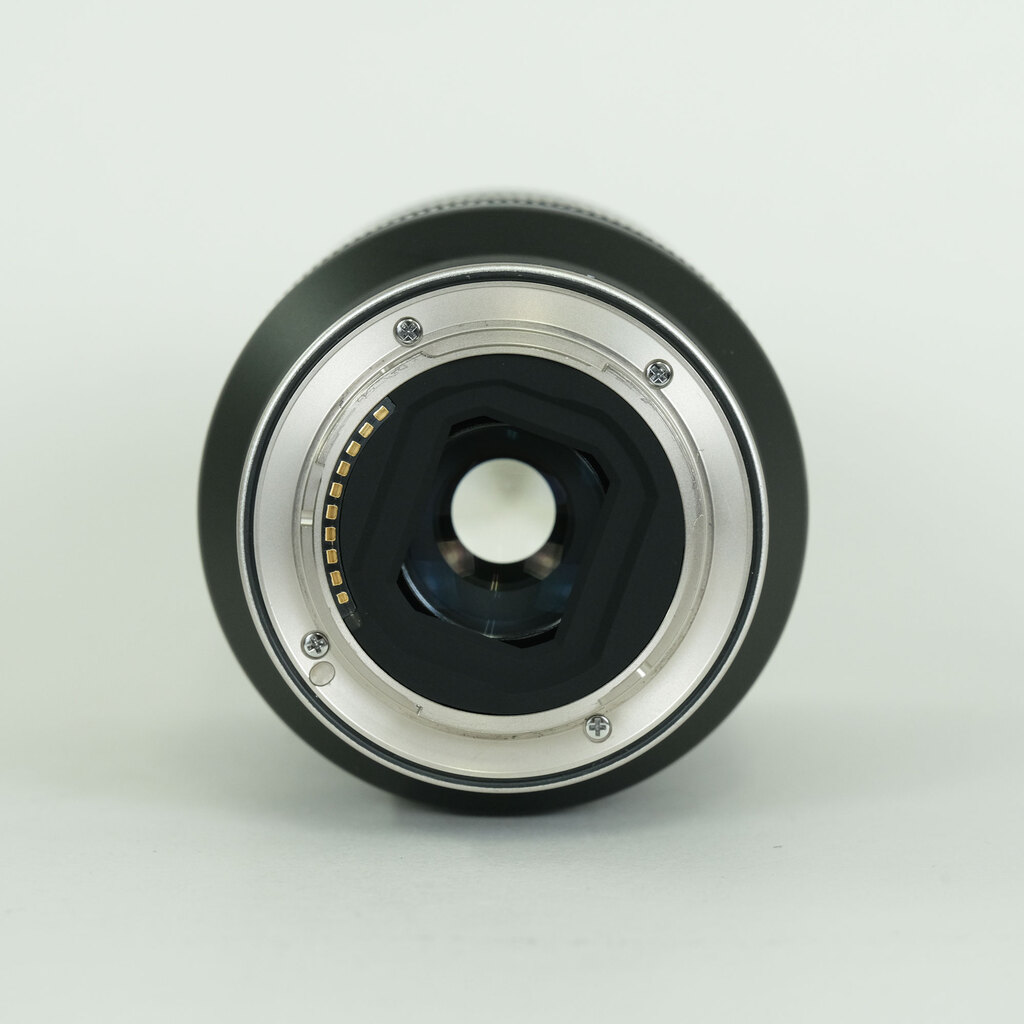 TAMRON 18-300mm F/3.5-6.3 Di III-A VC VXD (Model B061) [ソニーE用]