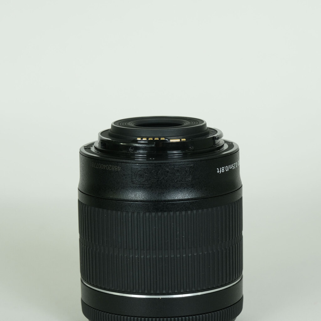 Canon EF-S18-55mm F3.5-5.6 IS STM