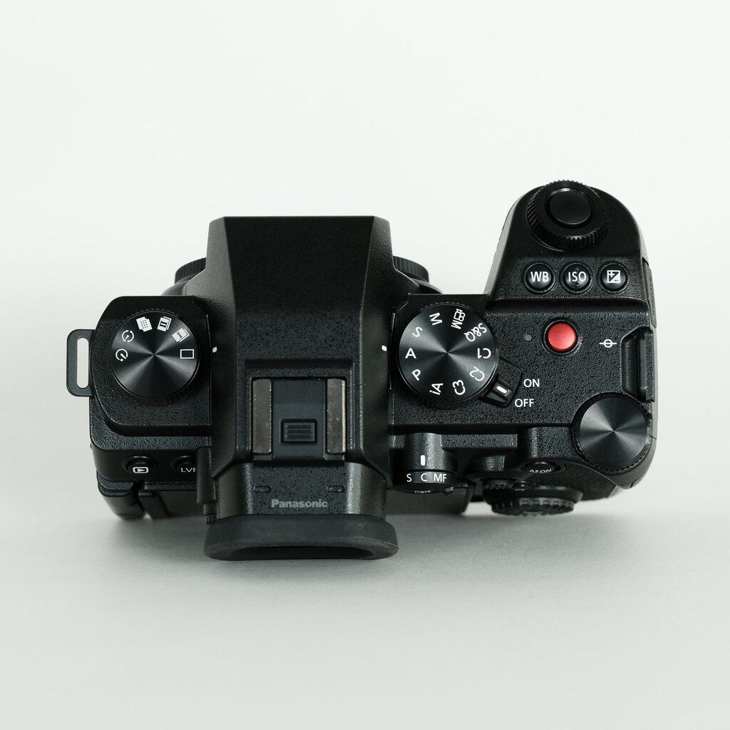 Panasonic LUMIX S5II DC-S5M2