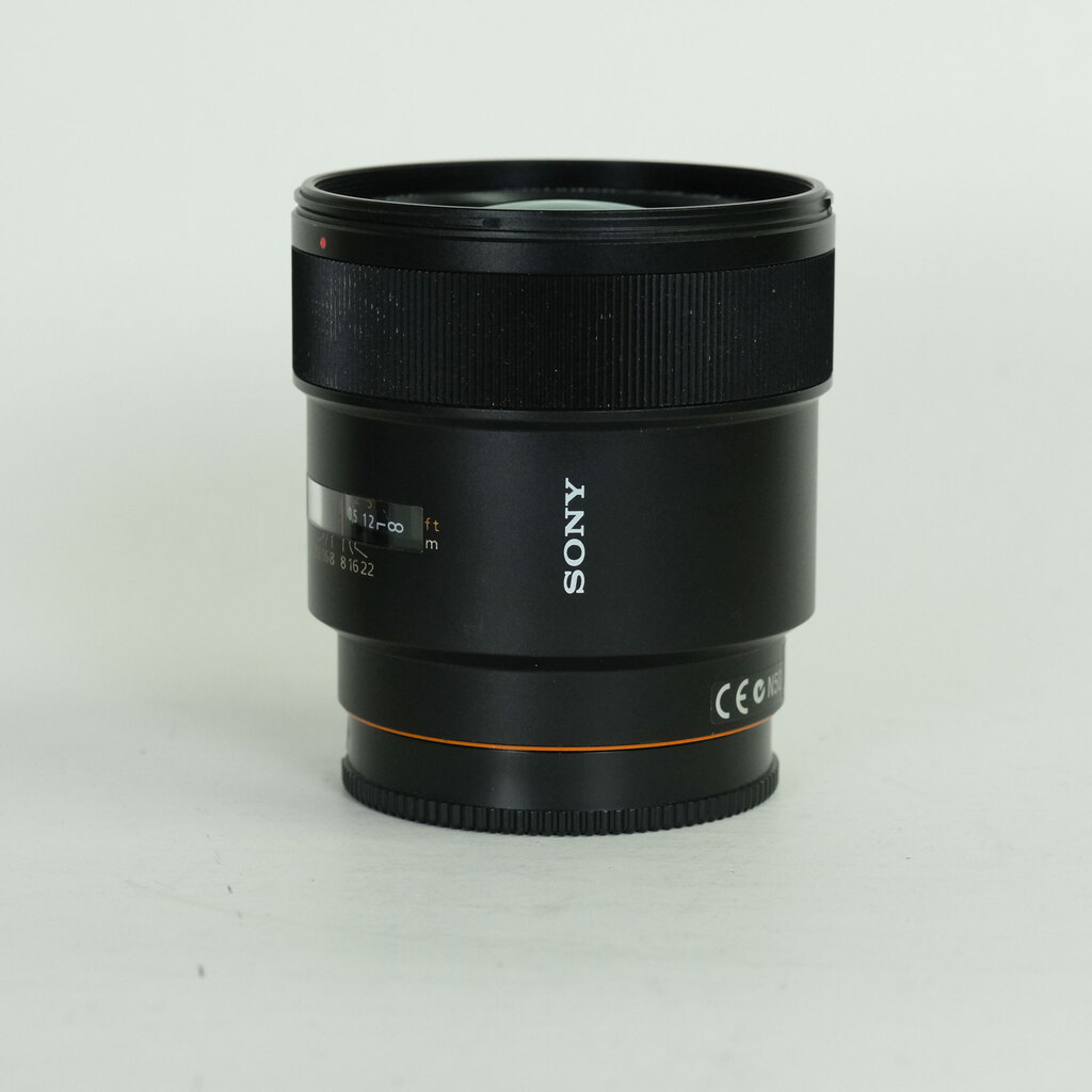 SONY Distagon T* 24mm F2 ZA SSM SAL24F20Z