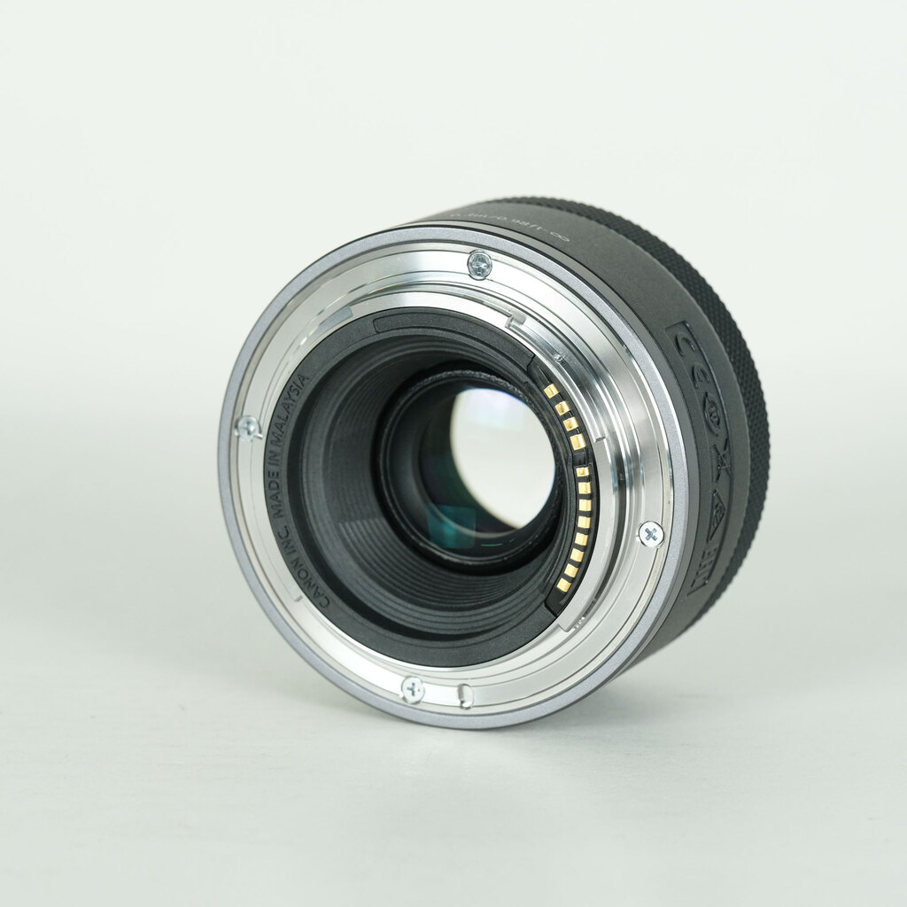 Canon RF50mm F1.8 STM Canon RF50mm F1.8 STM