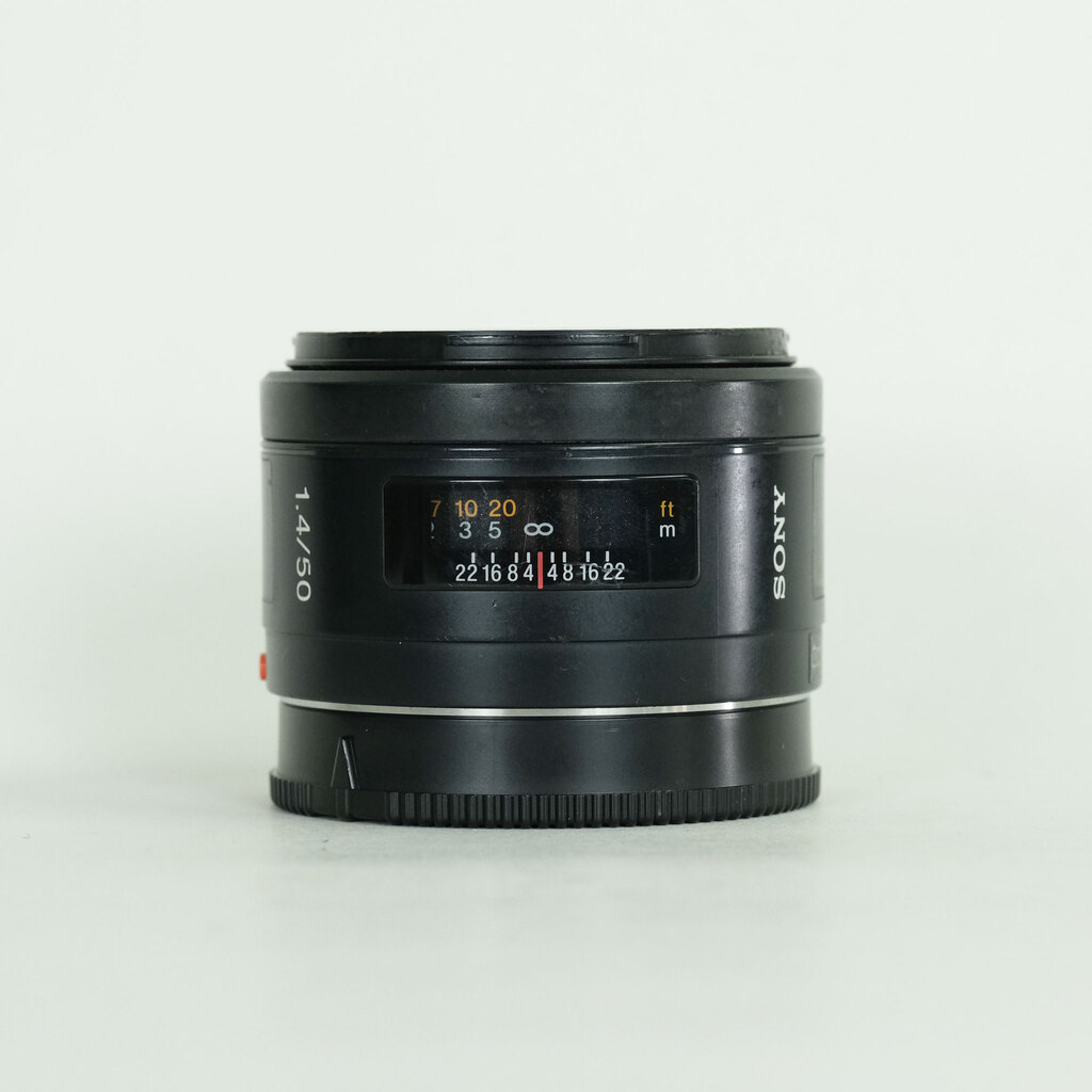 SONY 50mm F1.4 SAL50F14