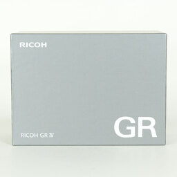 RICOH GR IV