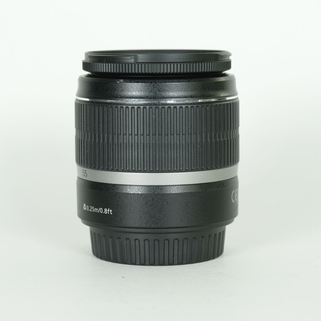 Canon EF-S18-55mm F3.5-5.6 IS