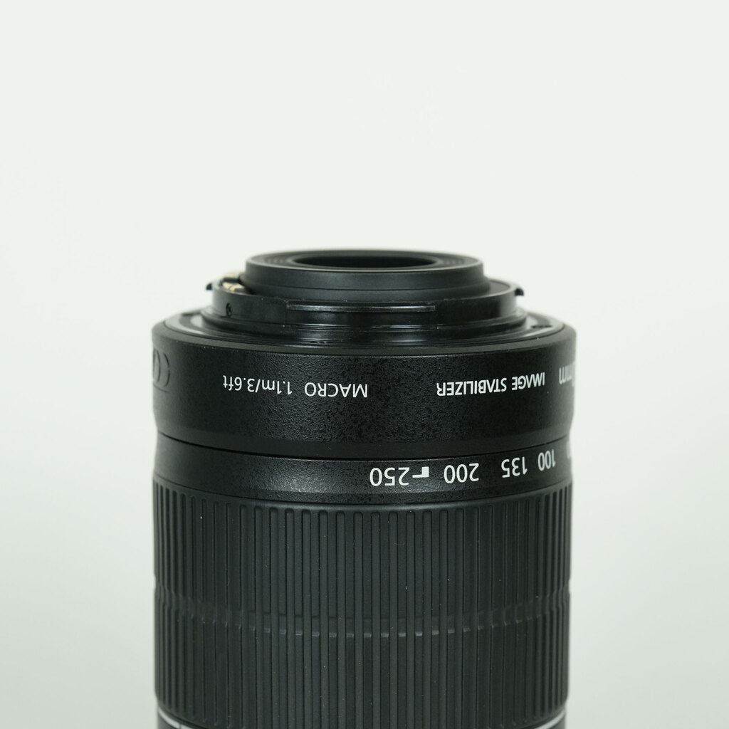 Canon EF-S55-250mm F4-5.6 IS II Canon EF-S55-250mm F4-5.6 IS II