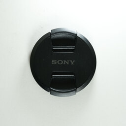 SONY E18-200mm F3.5-6.3 OSS SEL18200