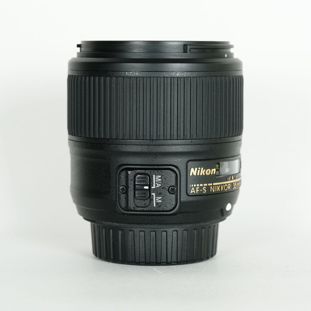 Nikon AF-S NIKKOR 35mm f/1.8G ED