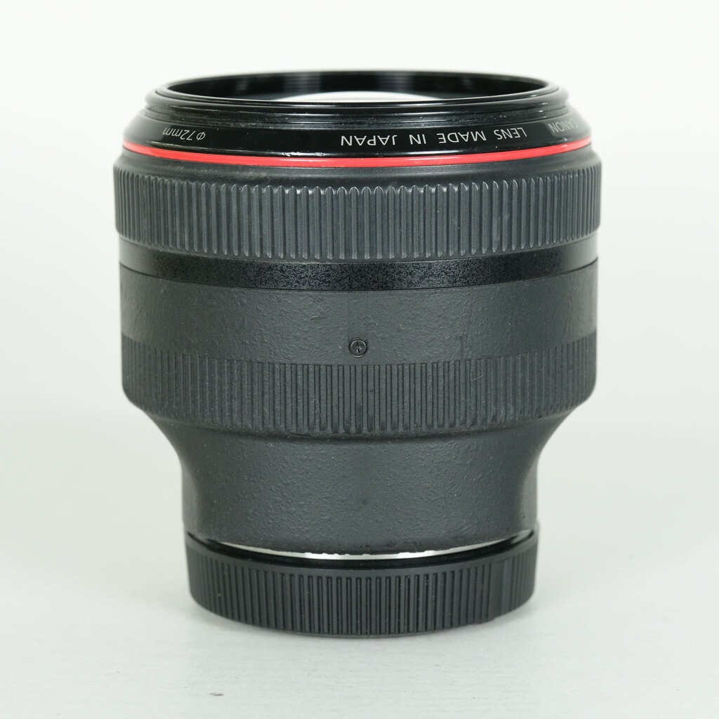 Canon EF85mm F1.2L II USMの出品 | ONE SCENE（ワンシーン）