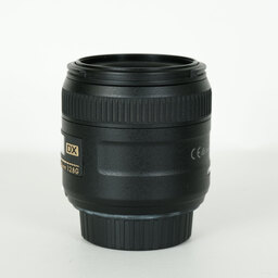 Nikon AF-S DX Micro NIKKOR 40mm f/2.8G