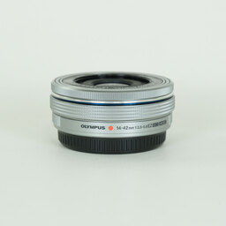 OLYMPUS M.ZUIKO DIGITAL ED 14-42mm F3.5-5.6 EZ シルバー