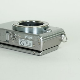 OLYMPUS PEN Lite E-PL3 ボディ シルバー