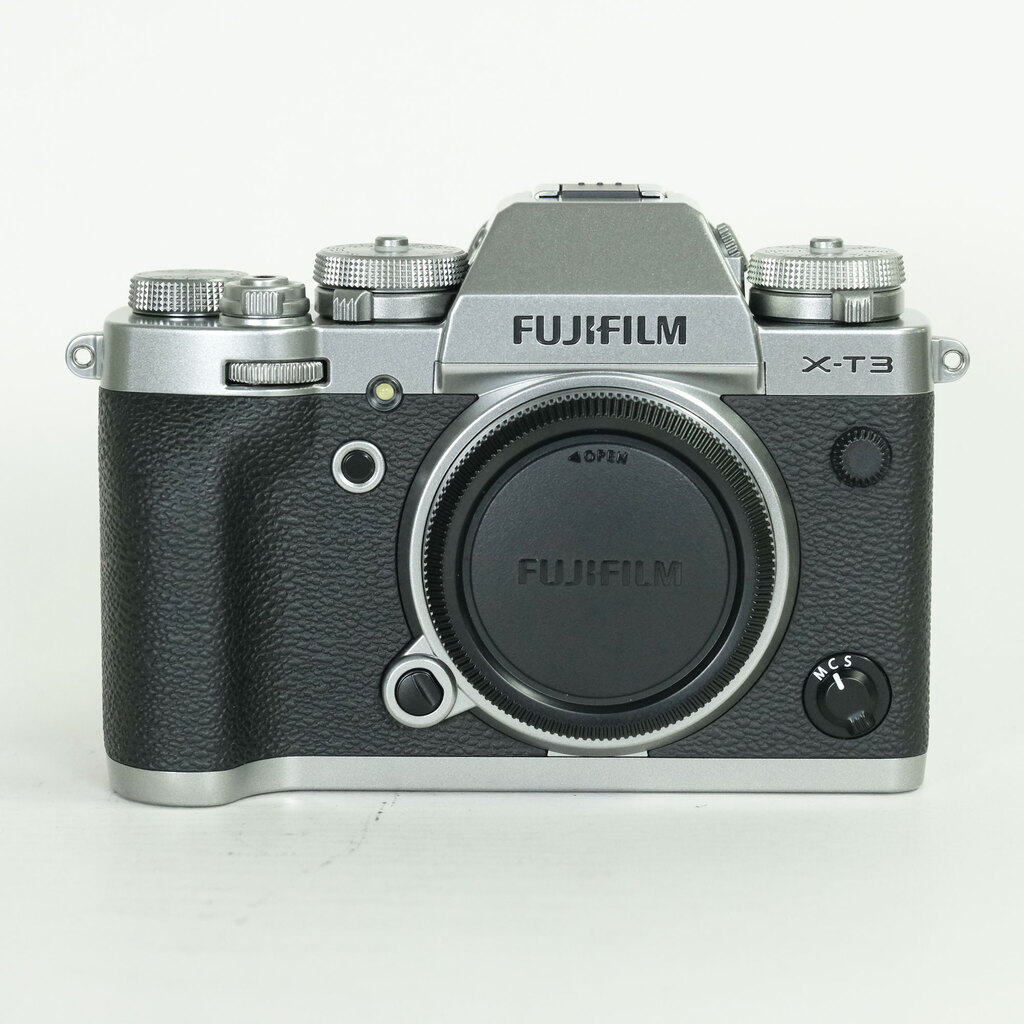 FUJIFILM X-T3