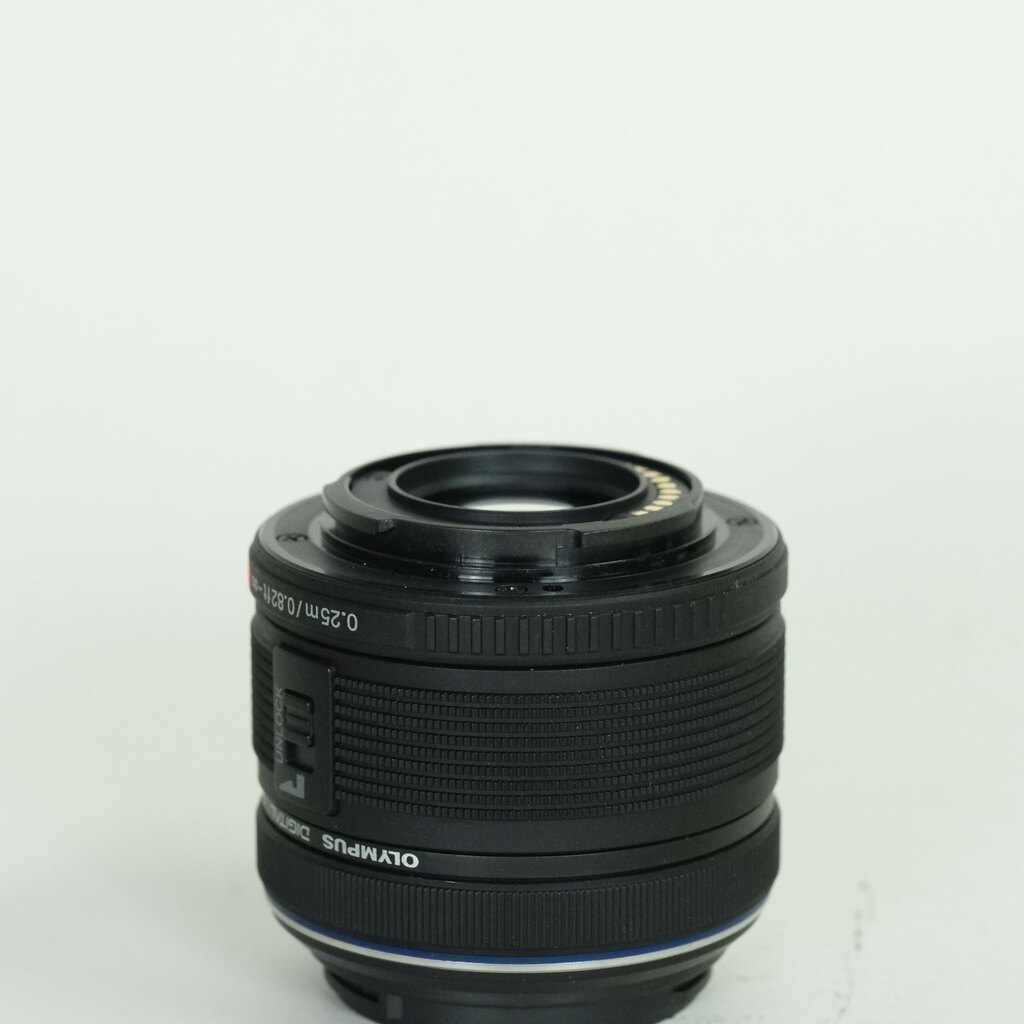 OLYMPUS M.ZUIKO DIGITAL 14-42mm F3.5-5.6IIR ブラック