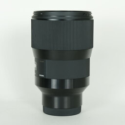 SIGMA Art 135mm F1.8 DG HSM (ソニーE用) SIGMA Art 135mm F1.8 DG HSM (ソニーE用)