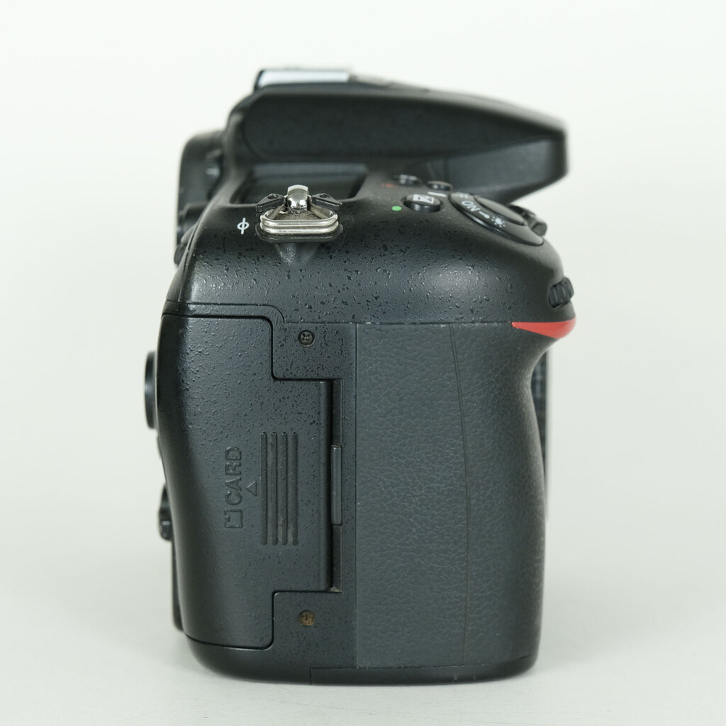 Nikon D7100の出品 | ONE SCENE（ワンシーン）