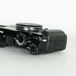 FUJIFILM X-Pro2