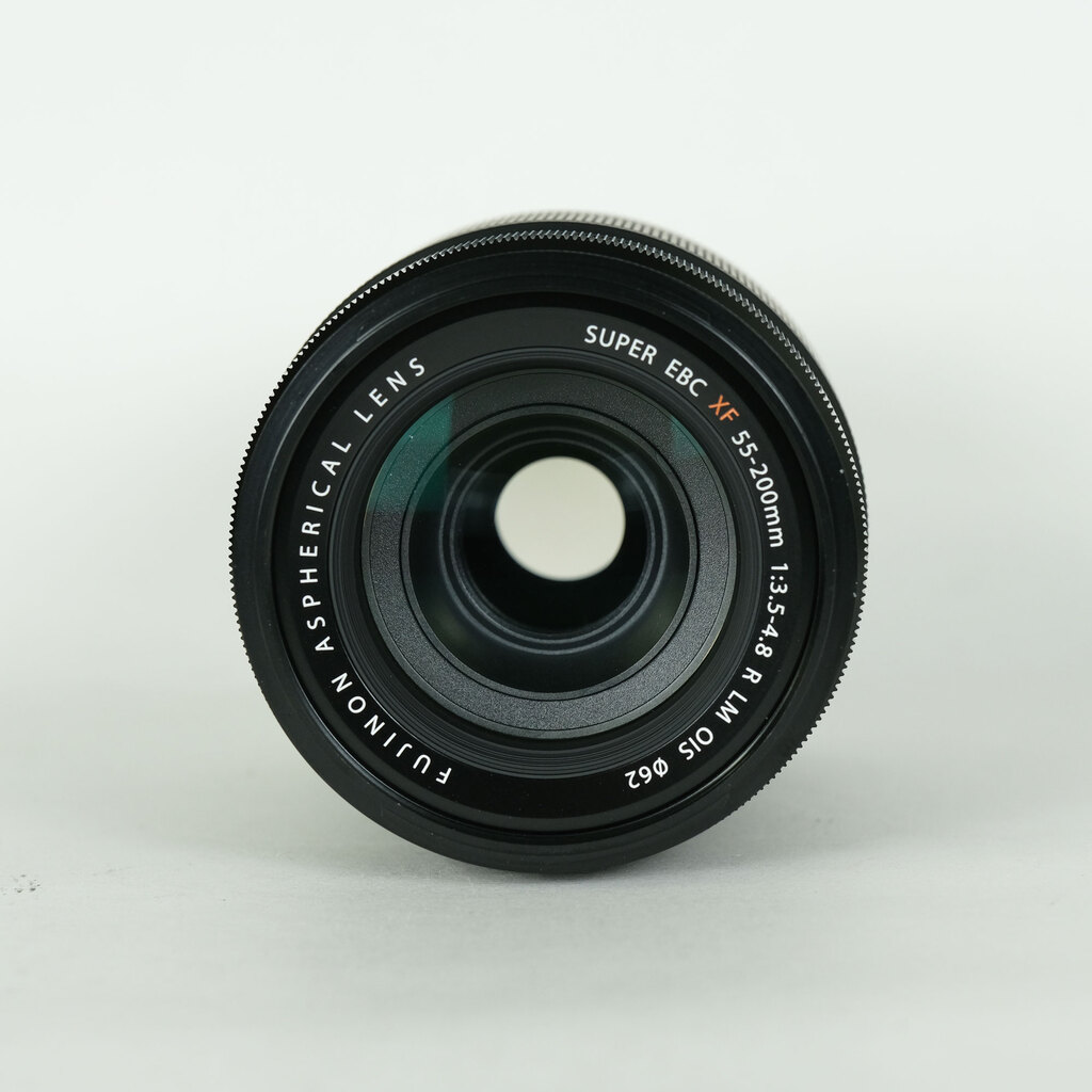 FUJIFILM XF55-200mmF3.5-4.8 R LM OIS FUJIFILM XF55-200mmF3.5-4.8 R LM OIS