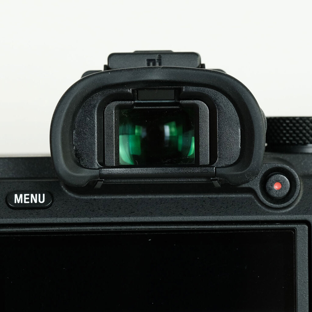 SONY α7 III(ILCE-7M3) SONY α7 III(ILCE-7M3)