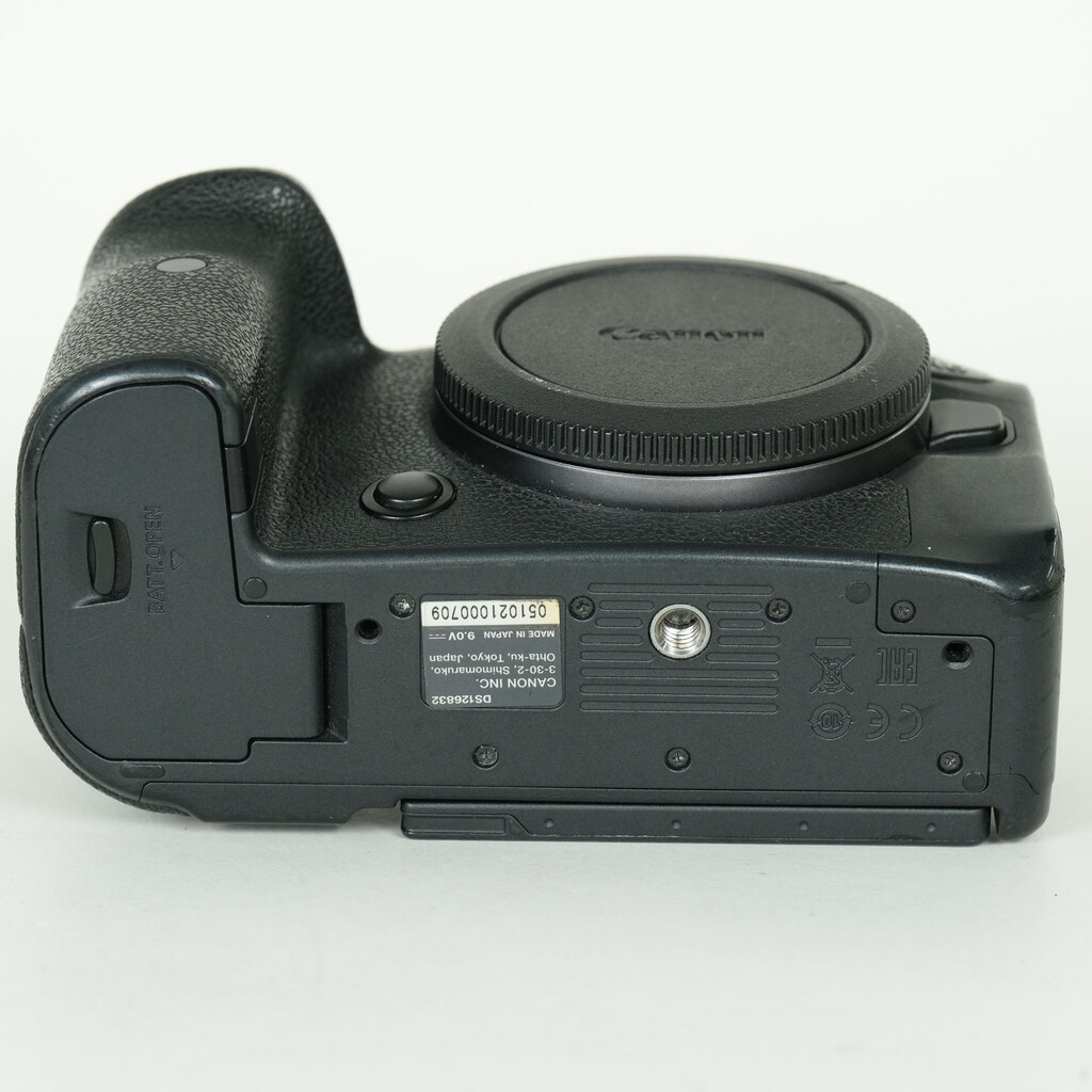 Canon EOS R6