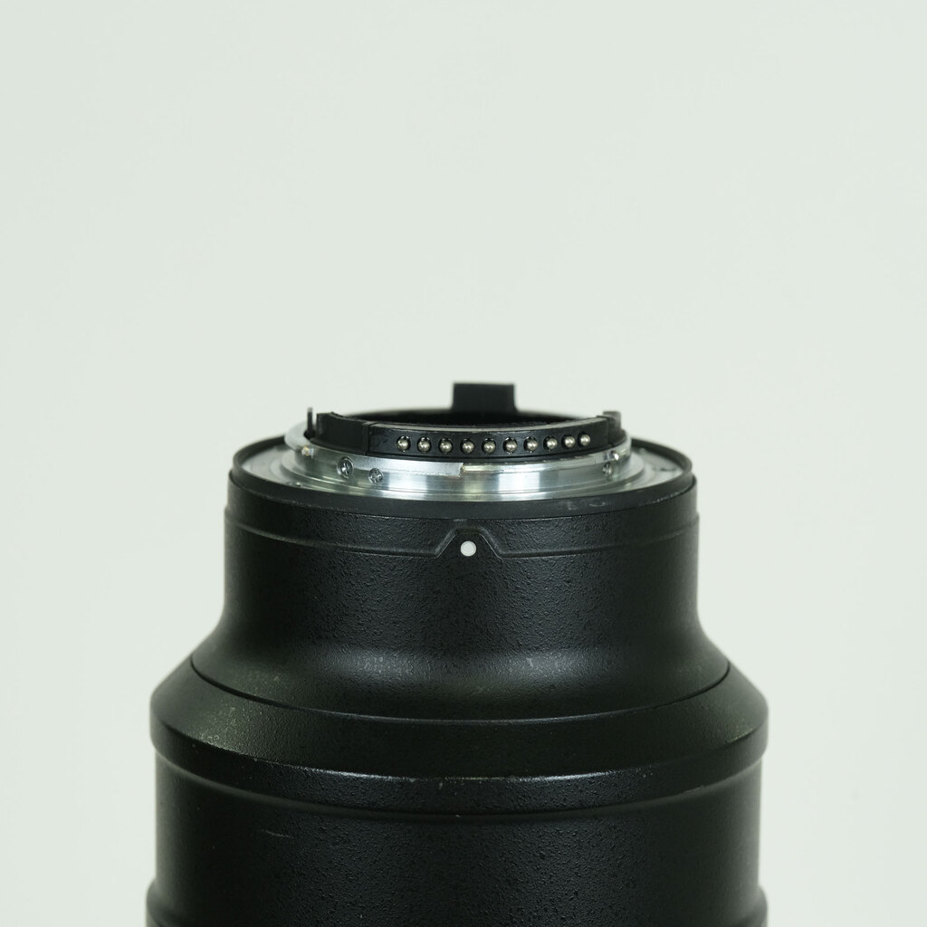 Nikon AF-S NIKKOR 70-200mm F2.8 G ED VR II Nikon AF-S NIKKOR 70-200mm F2.8 G ED VR II