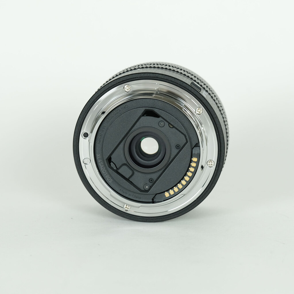 Panasonic LUMIX S 18-40mm F4.5-6.3 Panasonic LUMIX S 18-40mm F4.5-6.3