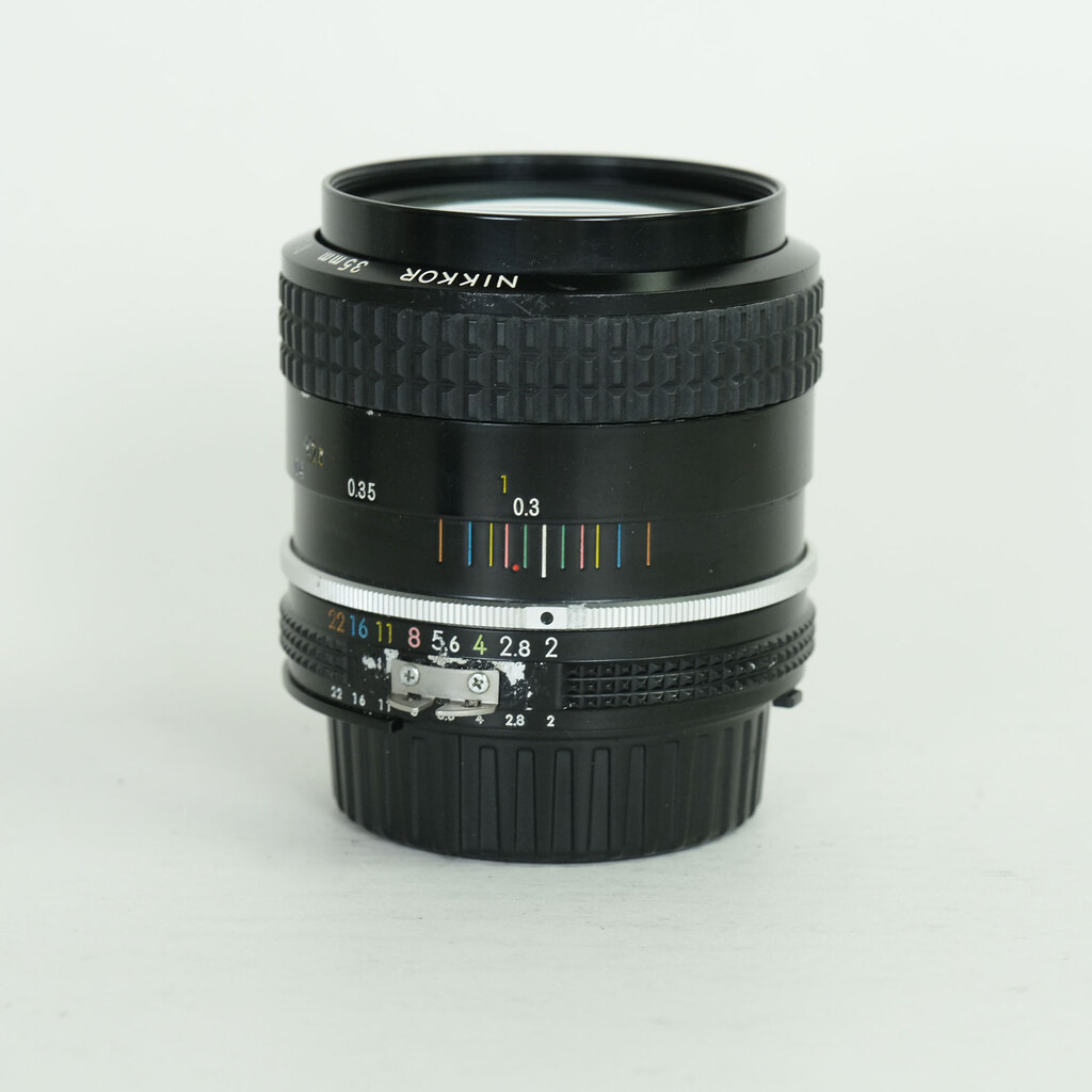 Nikon AI Nikkor 35mm F2S Nikon AI Nikkor 35mm F2S