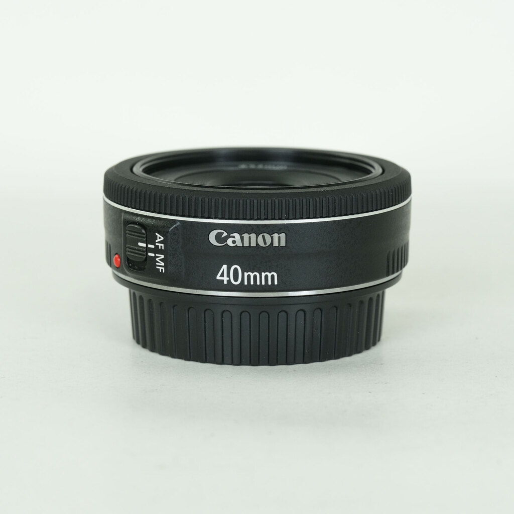 Canon EF40mm F2.8 STM