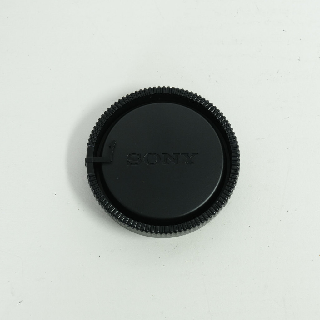 SONY 20mm F2.8 SAL20F28