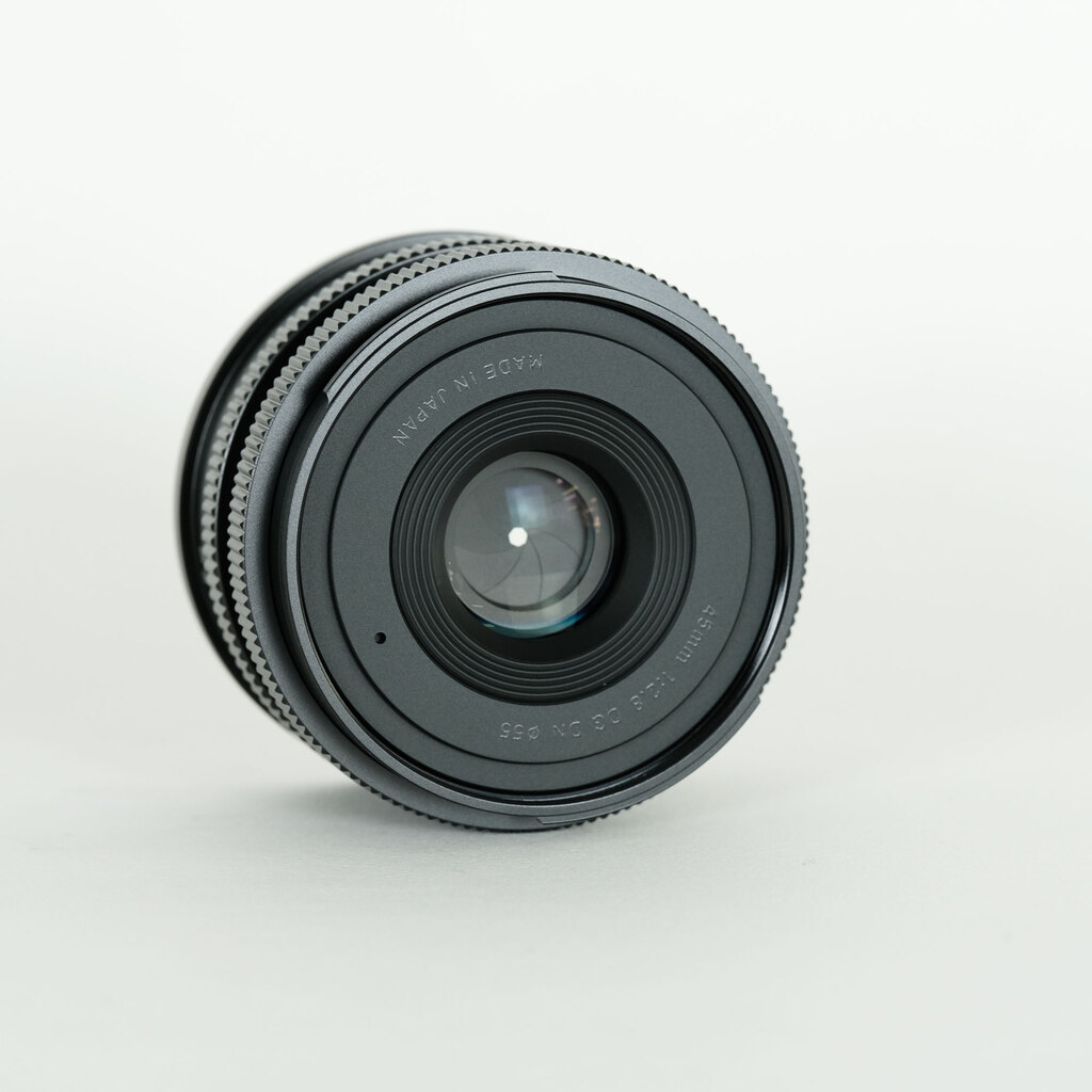 SIGMA 45mm F2.8 DG DN｜Contemporary [ライカL用]