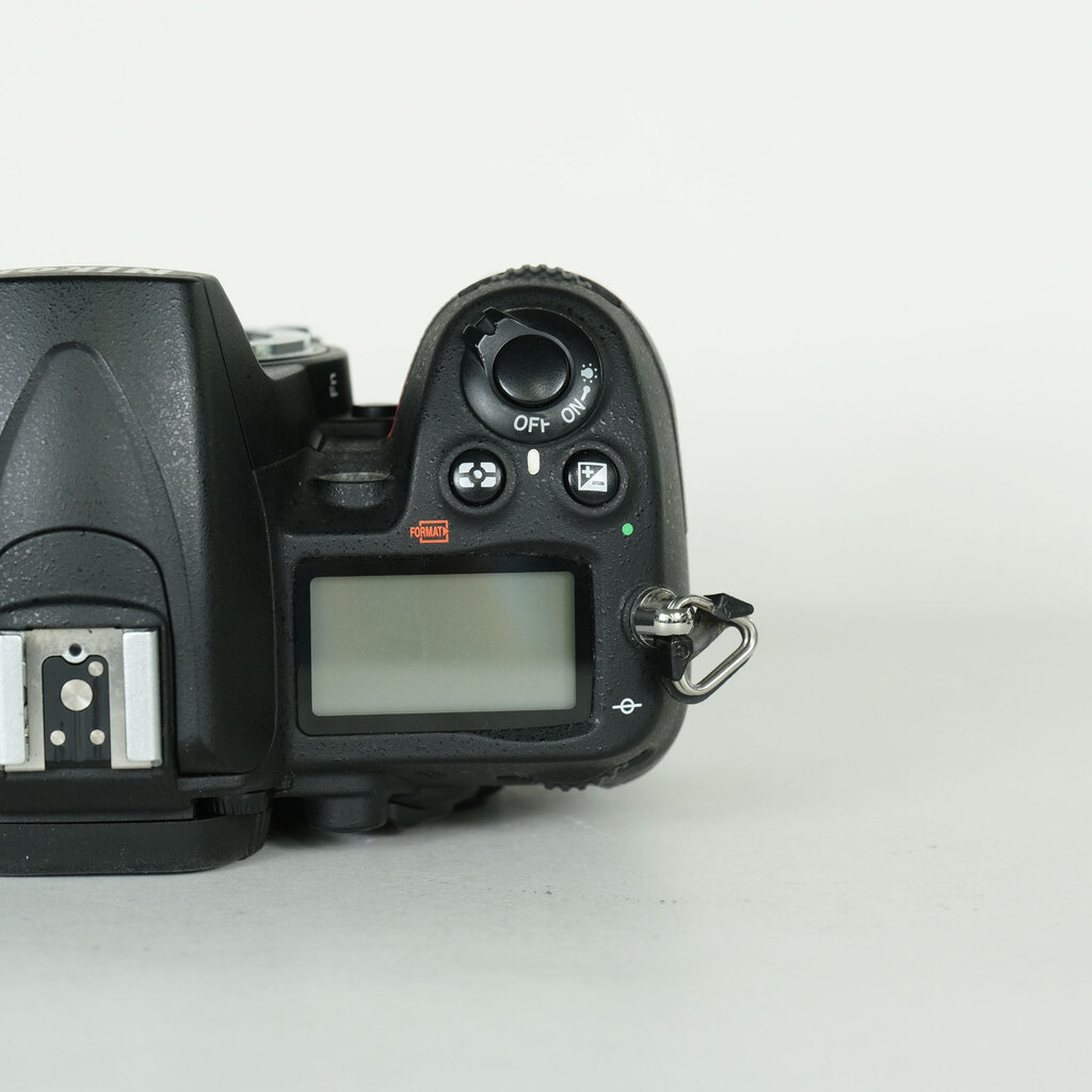 Nikon D7000の出品 | ONE SCENE（ワンシーン）