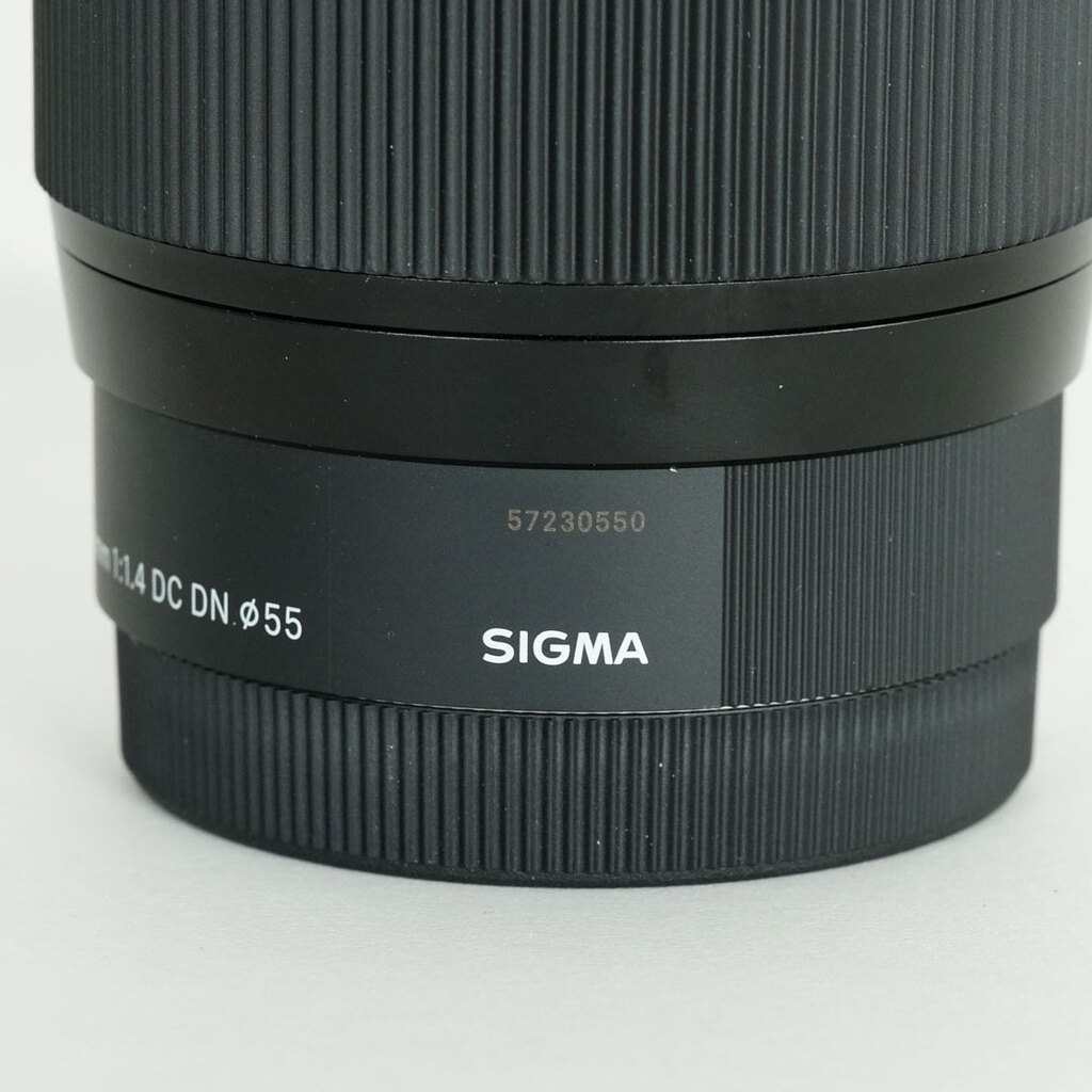 SIGMA 56mm F1.4 DC DN｜Contemporary [キヤノンM用]