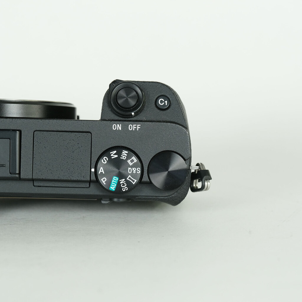 SONY α6400（ILCE-6400）