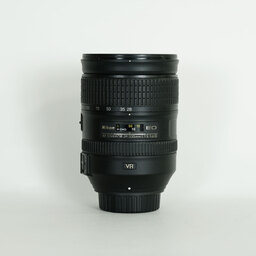 Nikon AF-S NIKKOR 28-300mm f/3.5-5.6G ED VR
