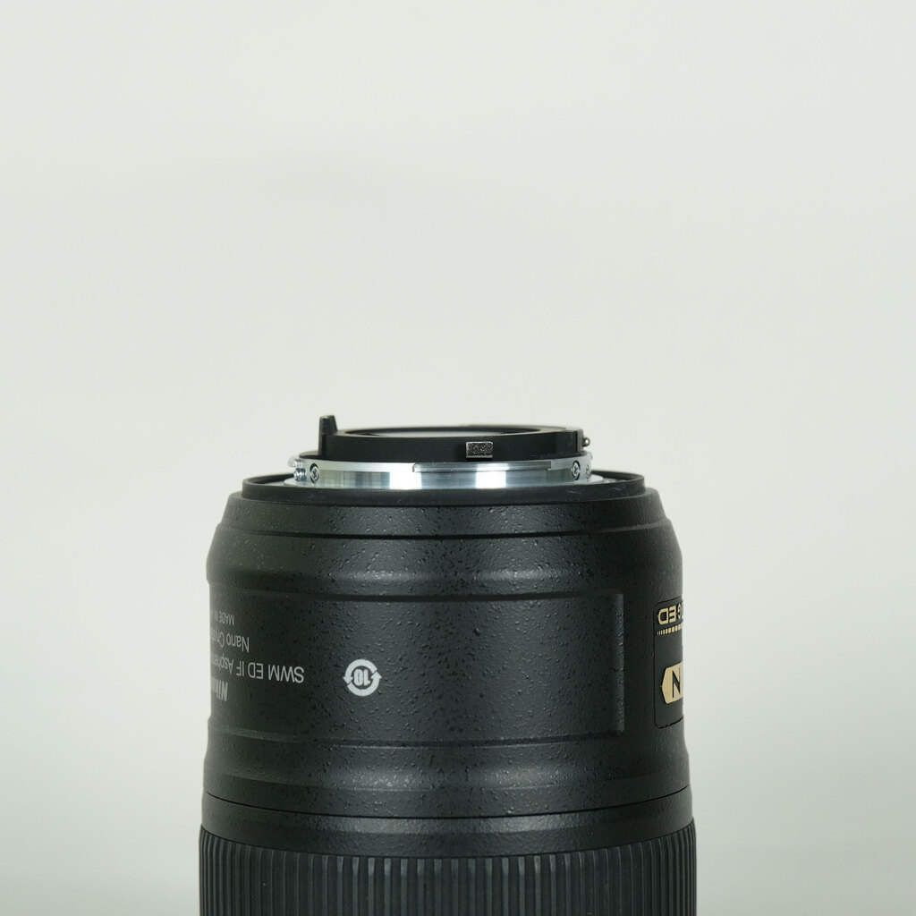 Nikon AF-S Micro NIKKOR 60mm f/2.8G ED Nikon AF-S Micro NIKKOR 60mm f/2.8G ED
