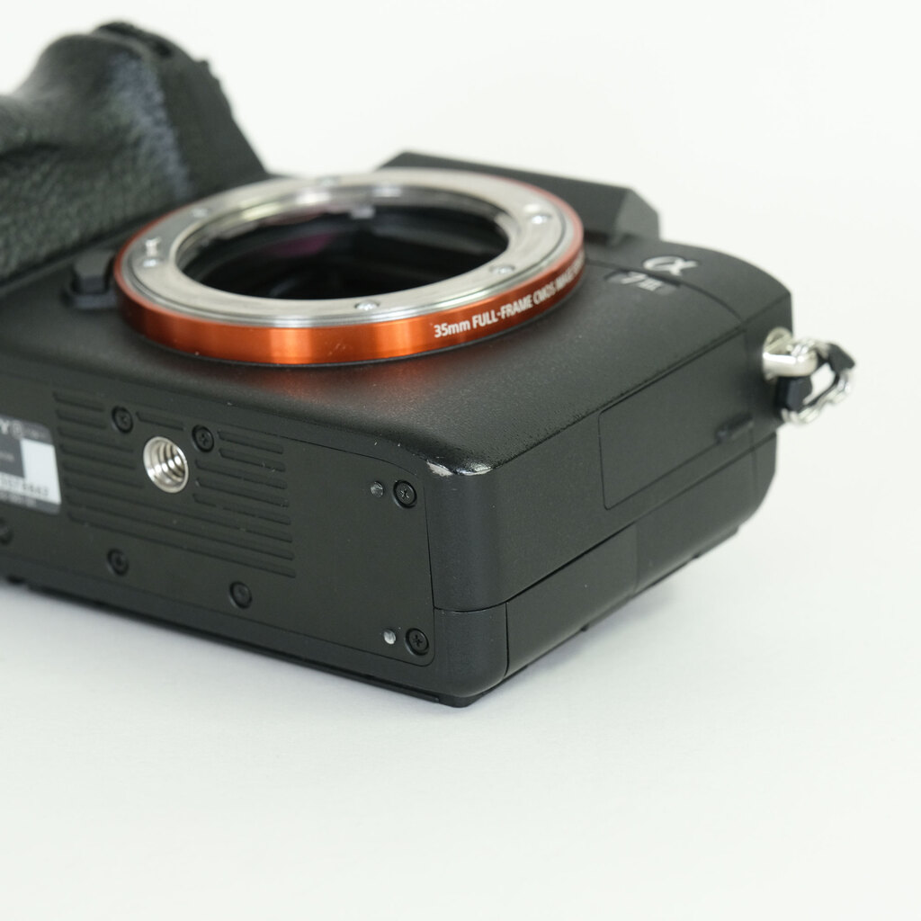 SONY α7 III(ILCE-7M3) SONY α7 III(ILCE-7M3)
