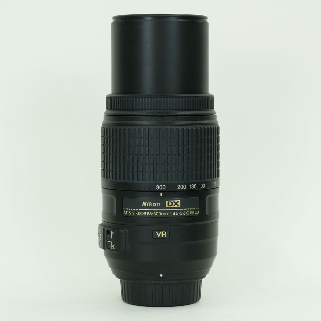 Nikon AF-S DX NIKKOR 55-300mm F4.5-5.6G ED VR Nikon AF-S DX NIKKOR 55-300mm F4.5-5.6G ED VR
