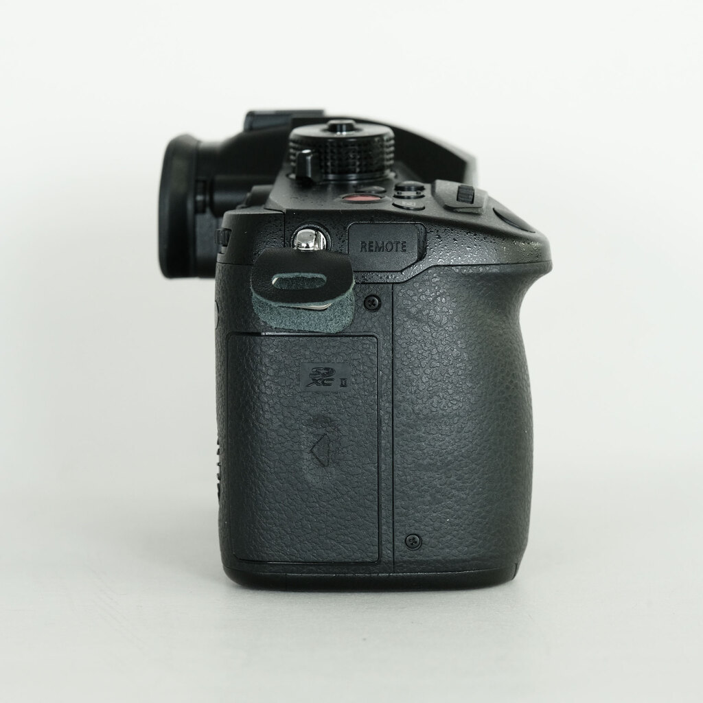 Panasonic LUMIX DC-GH5M2