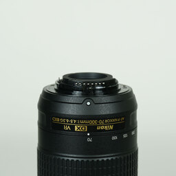 Nikon AF-P DX NIKKOR 70-300mm f/4.5-6.3G ED VR Nikon AF-P DX NIKKOR 70-300mm f/4.5-6.3G ED VR