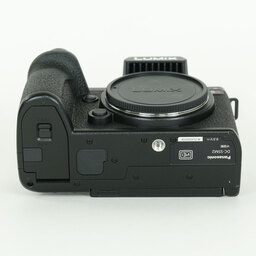 Panasonic LUMIX S5II DC-S5M2 Panasonic LUMIX S5II DC-S5M2