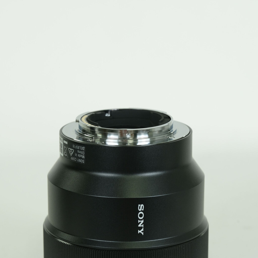 SONY FE 85mm F1.8 SEL85F18 SONY FE 85mm F1.8 SEL85F18